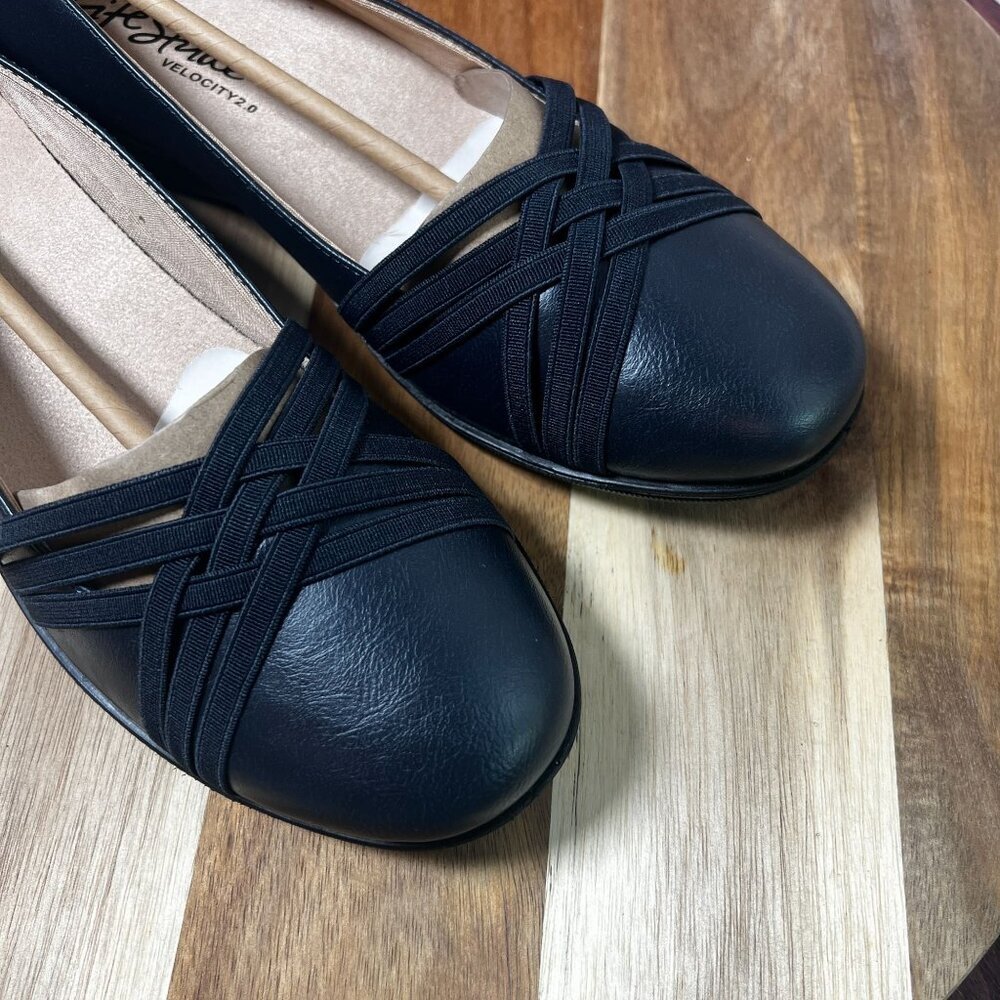 Life Stride Navy Flats - Picture 2 of 7